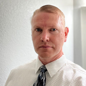 Meet your Posher, Justin